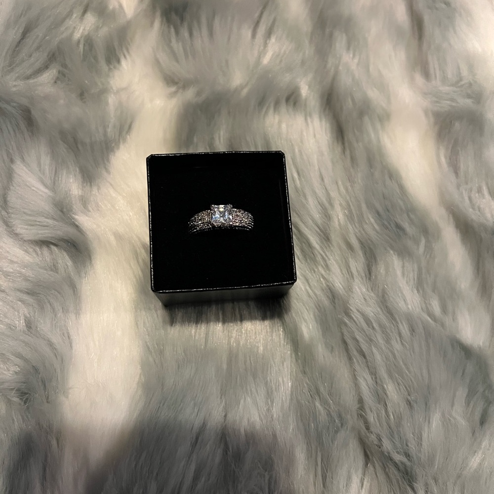 Costume Ring